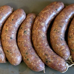 Ricetta Nastrini alla salsiccia con rucola e pomodoro