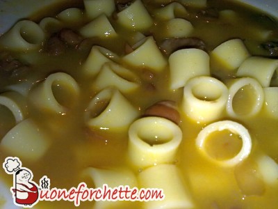 Ricetta Pasta al sugo di fagioli
