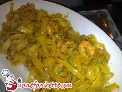 Ricetta Pasta con gamberi e zucchine