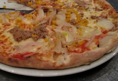 Ricetta Pizza al mais e tonno