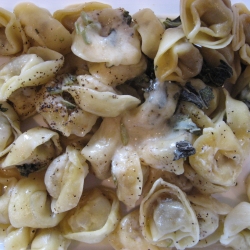 Ricetta Tortellini panna e olive