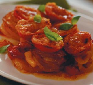 Ricetta Teglia gustosa di patate, peperoni e pomodori